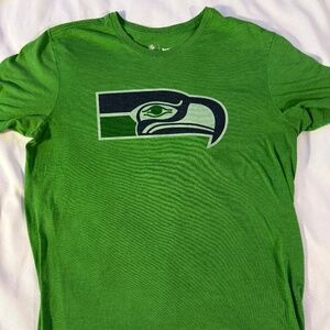 Nike Seahawks Size Large Tee